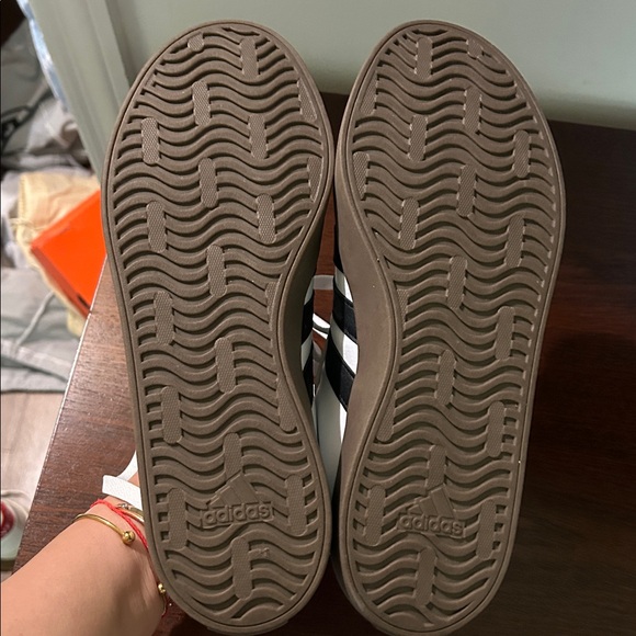 Adidas White Black Sneakers with Brown Gum Sole - Picture 5 of 10